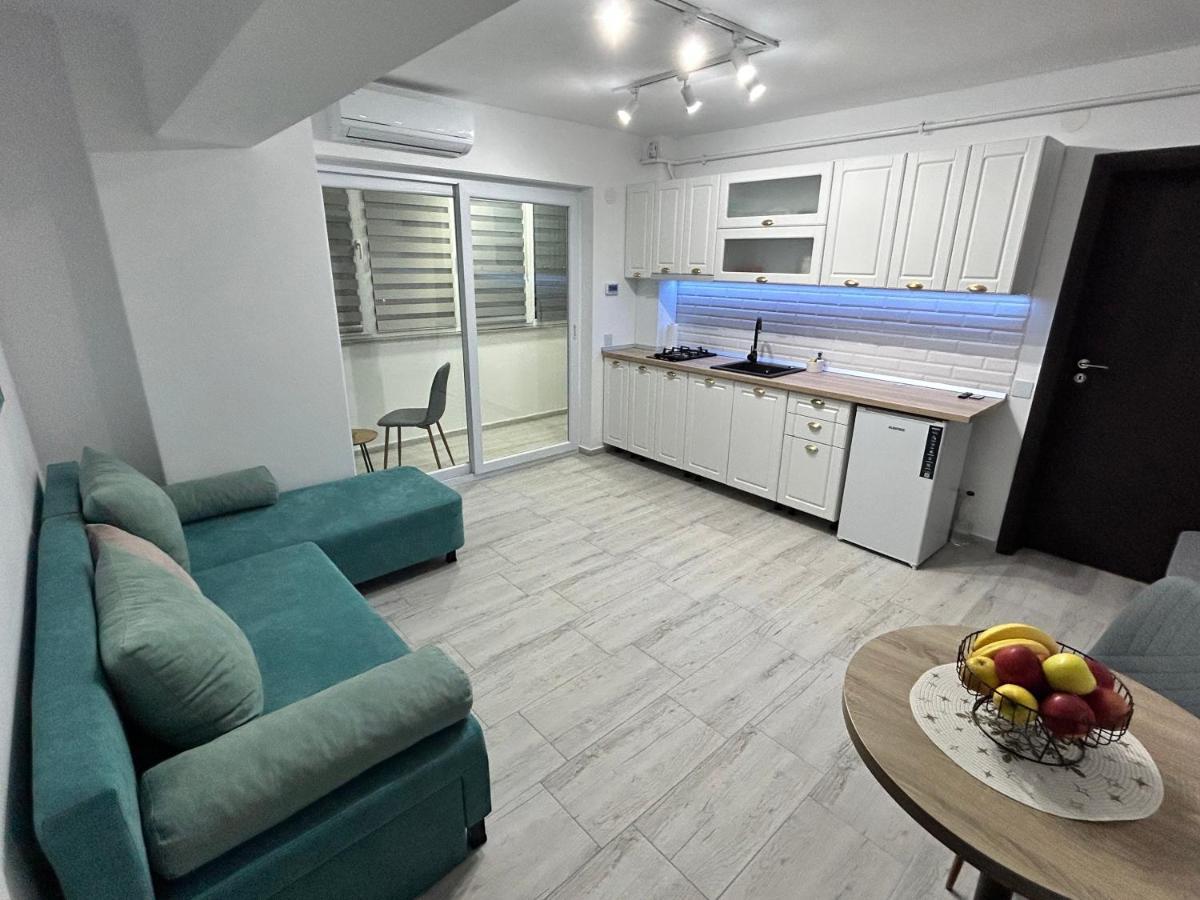 1 Mai - Luxury Park Apartments - Self Check-In - Private Parking - 2 Craiova Exteriér fotografie