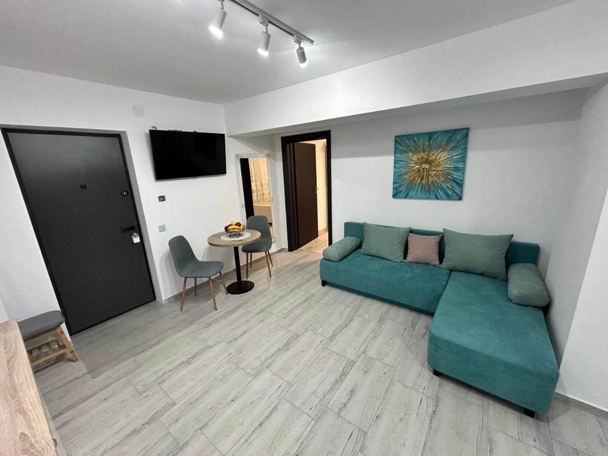 1 Mai - Luxury Park Apartments - Self Check-In - Private Parking - 2 Craiova Exteriér fotografie